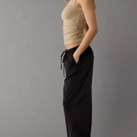 AE Low-Rise Pull-On Poppy Trouser - Picture 4 of 8
